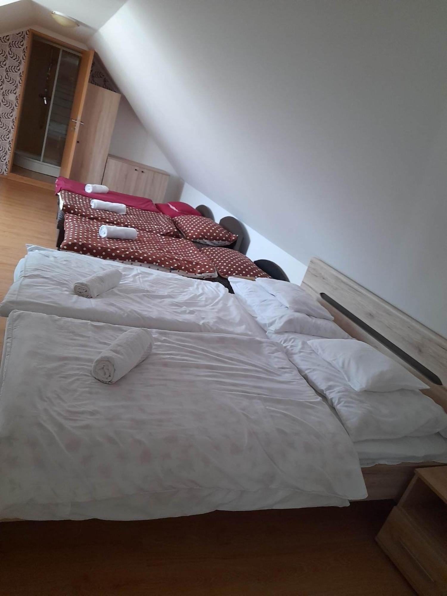 Kemences Fogado Panzió Tardos Kültér fotó